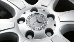   Mercedes -     . A17140001257P70