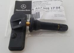 Оригинальный датчик давления колеса Mercedes V-Class W447 (A4479051704).
