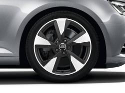 Оригинальный колесный диск R18 для Audi A4 B9/8W - S-Line 5 рукавов (8W0601025BC).