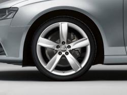 Диск колесный Audi A4 R19 (5-спицевый дизайн, серебро). 8K0071499C8Z8