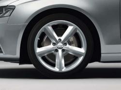 Диск колесный Audi A4 R18 5-спицевый дизайн, Audi - эксклюзив (8K0601025CK) 8K0601025CK