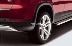 Расширители колесных арок Volkswagen Tiguan. 5N0071680041