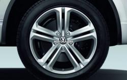 Оригинальный колесный диск Volkswagen Touareg NF R21 - Mallory,