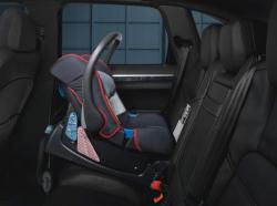 ���� ��� �������� ������ Porsche � ���������� � ������� ������� ISOFIX, ������ 0+ 95504480295